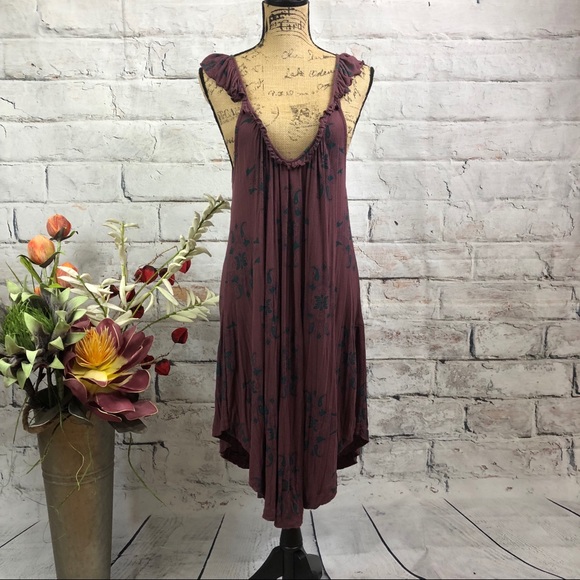 Free People Dresses & Skirts - Free People Smocked Sexy Slit Sides Dress